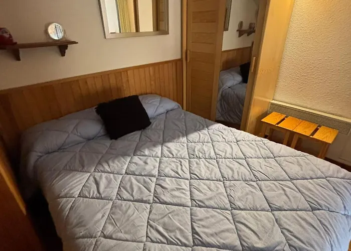 5 Places Le Village Aragnouet