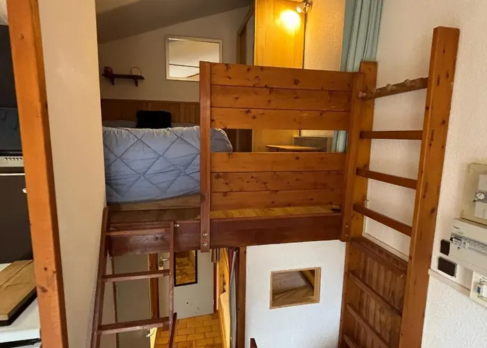 5 Places Le Village * Aragnouet